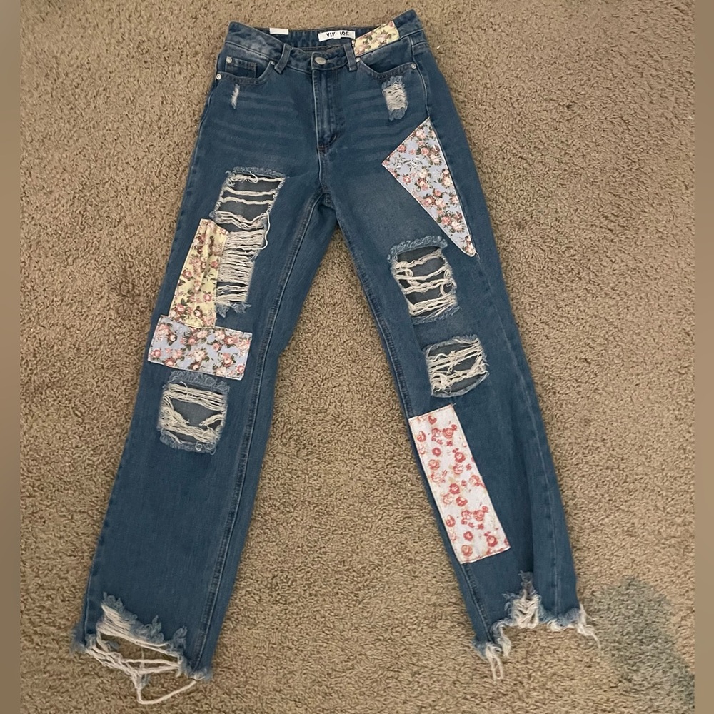 Vintage Almost Famous Ripped Jeans